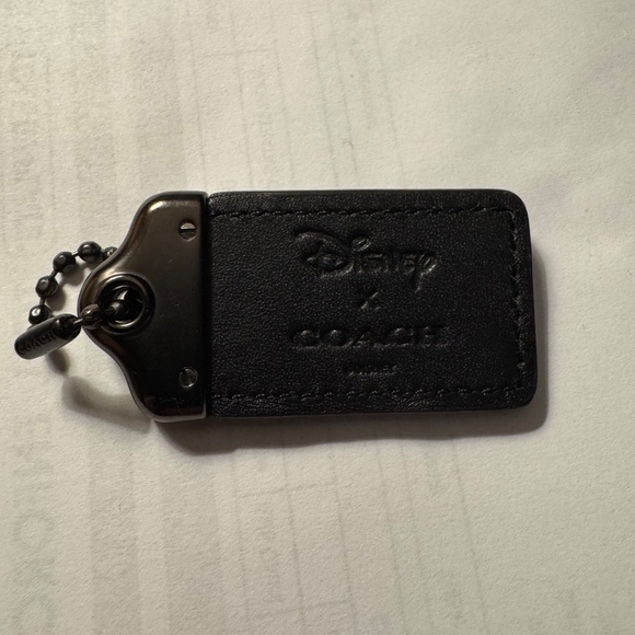 Coach 1941 Black Hangtag - Picture 2 of 5